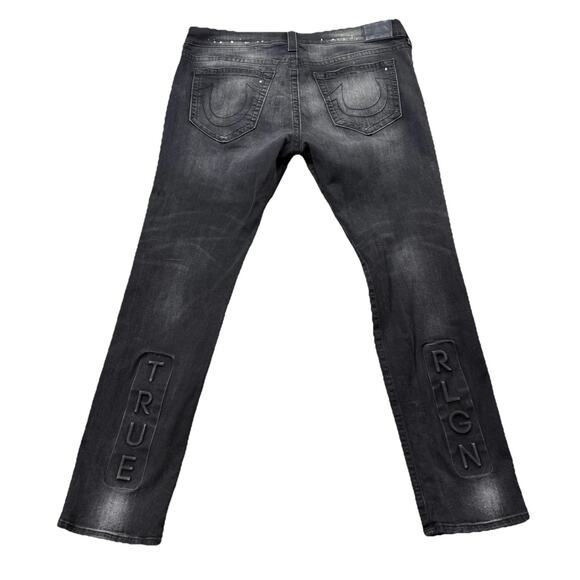 True Religion Rocco Embossed Relaxed Skinny Black Distressed Jeans 40x32 Button - Picture 1 of 15
